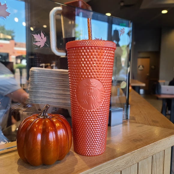 New Starbucks tumbler Venti size fall collection